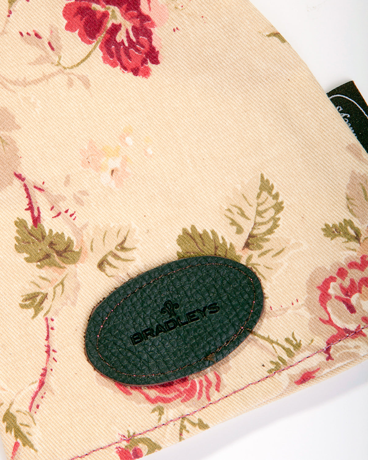 Detail Rosenhandschuhe Bradleys – Lederhandschuhe mit langen Leinenstulpen