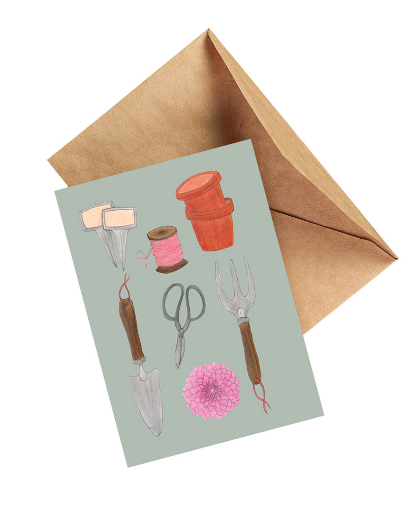 Handgezeichnete Klappkarte mit Gartengeräten aus der Gartenzauber Papeterie – mit Umschlag, detailreich illustriert.