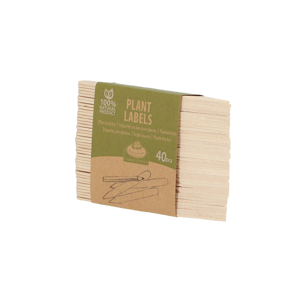 Pflanzschilder aus Birkenholz im 40er Set – beschriftbare Holzetiketten für Aussaat und Anzucht von Gartenzauber auf einem Holztisch