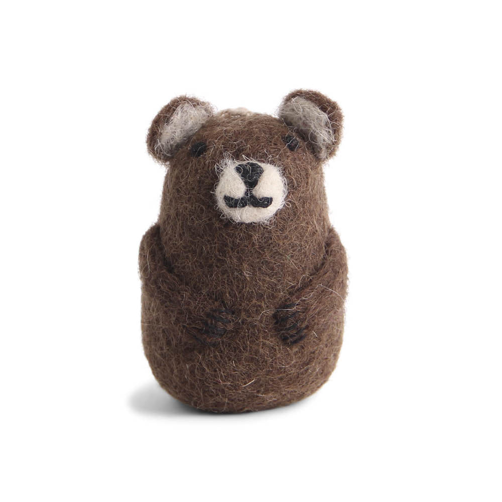 filzanhaenger-braunbaer-geschenk-en-gry-og-sif-gartenzauber