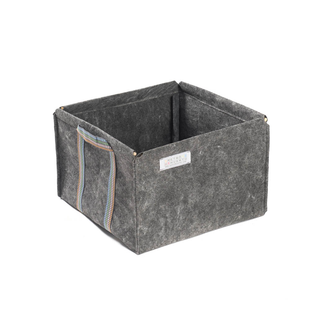 mini-quadratischer-gemuesegarten