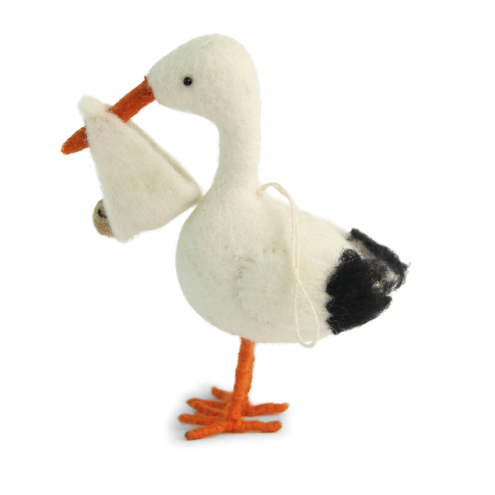 filzanhaenger-storch-baby-en-gry-sif-fairtrade-gartenzauber