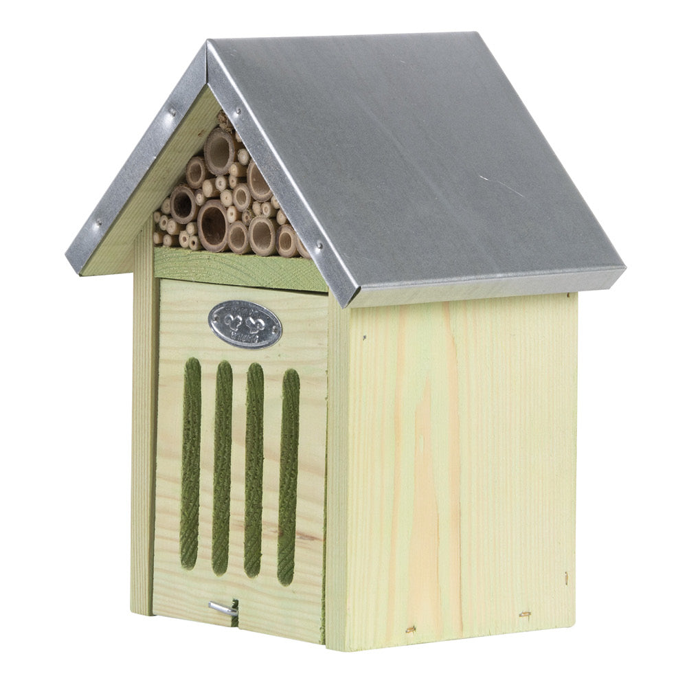 Kleines Insektenhotel mit Schmetterlingsöffnung und Dach aus Metall