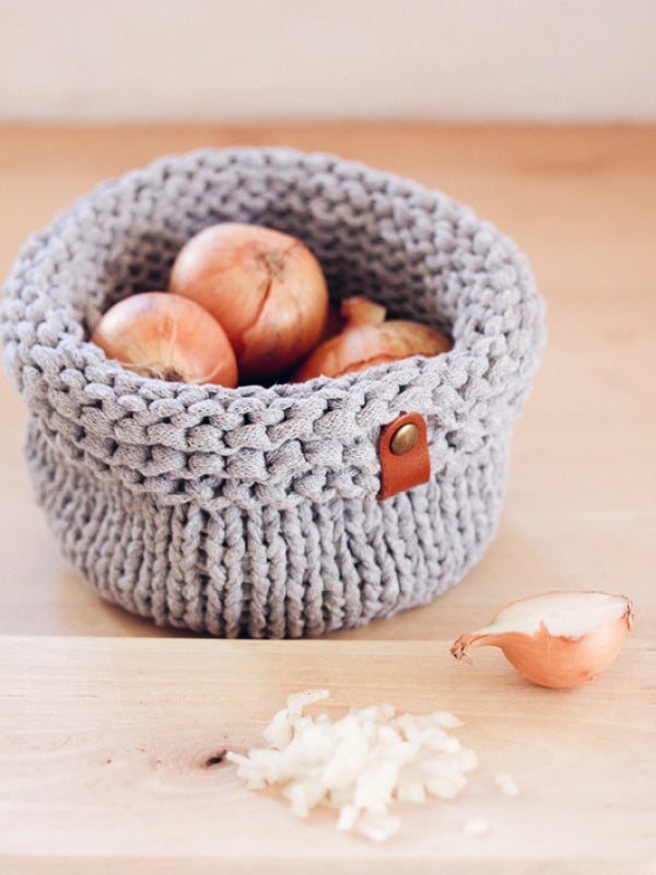 Kleinen Korb stricken – einfache DIY-Anleitung für Anfänger