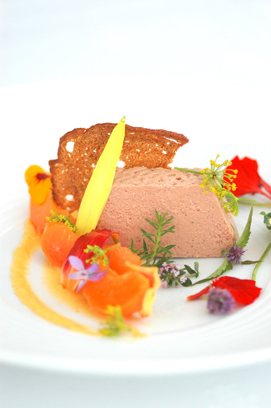 Geflügelleber-Parfait mit karamellisierten Aprikosen – zart, fruchtig, fein