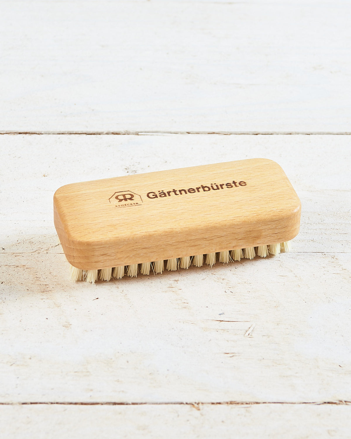 Die Gärtnerbürste von Bürstenhaus Redecker aus Buchenholz mit Natur Borsten