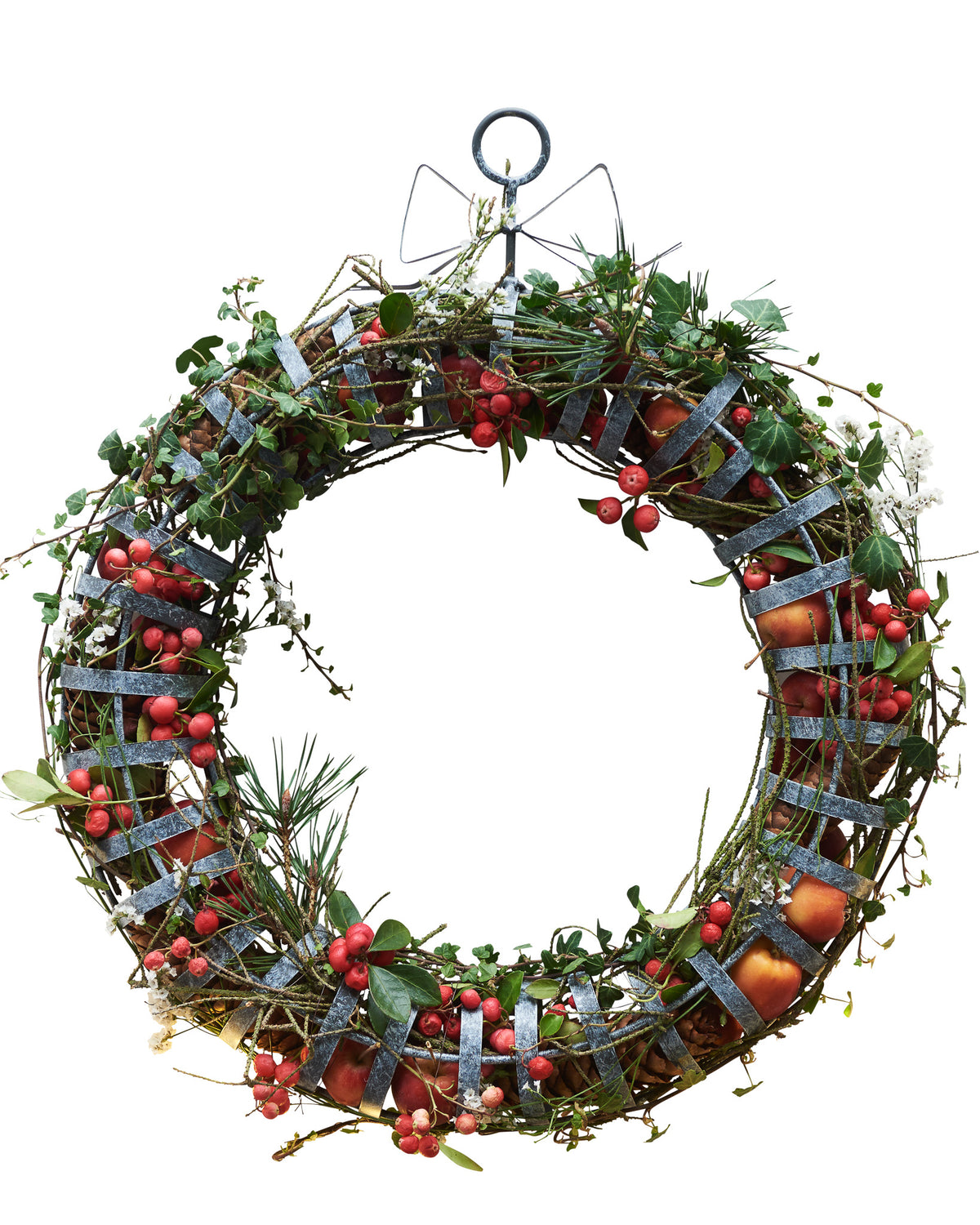 Türkranz mit Hagebutten und Grün – stimmungsvolle Deko für Weihnachten