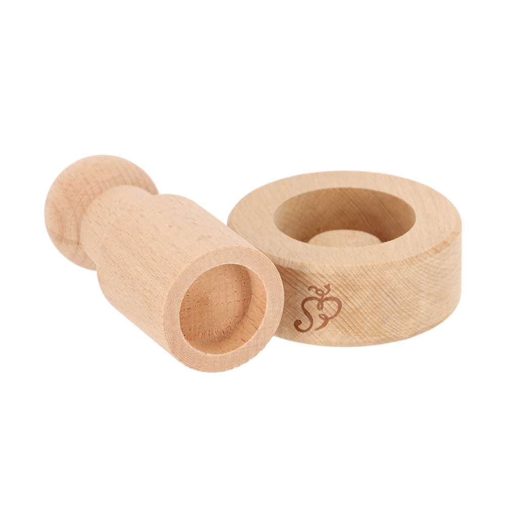 Holzwerkzeug zum Formen umweltfreundlicher Pflanztöpfe aus Zeitungspapier