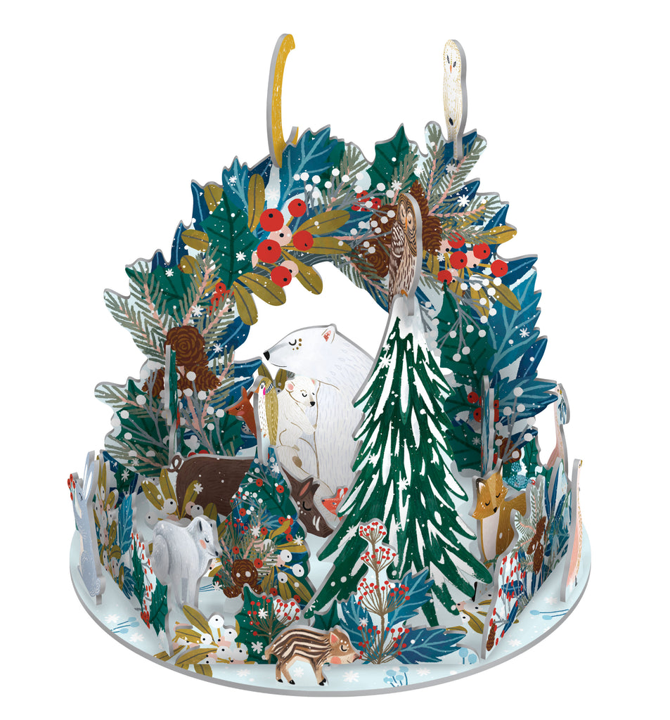 3D-Adventskalender „Eisbärenzauber“ von Roger la Borde mit winterlichem Kranz, Eisbären, Waldtieren, verschneiten Tannen und Beerenzweigen 