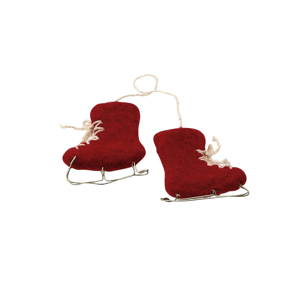filzanhaenger-schlittschuhe-rot-geschenk-advent-en-gry-og-sif-weihnachten-gartenzauber