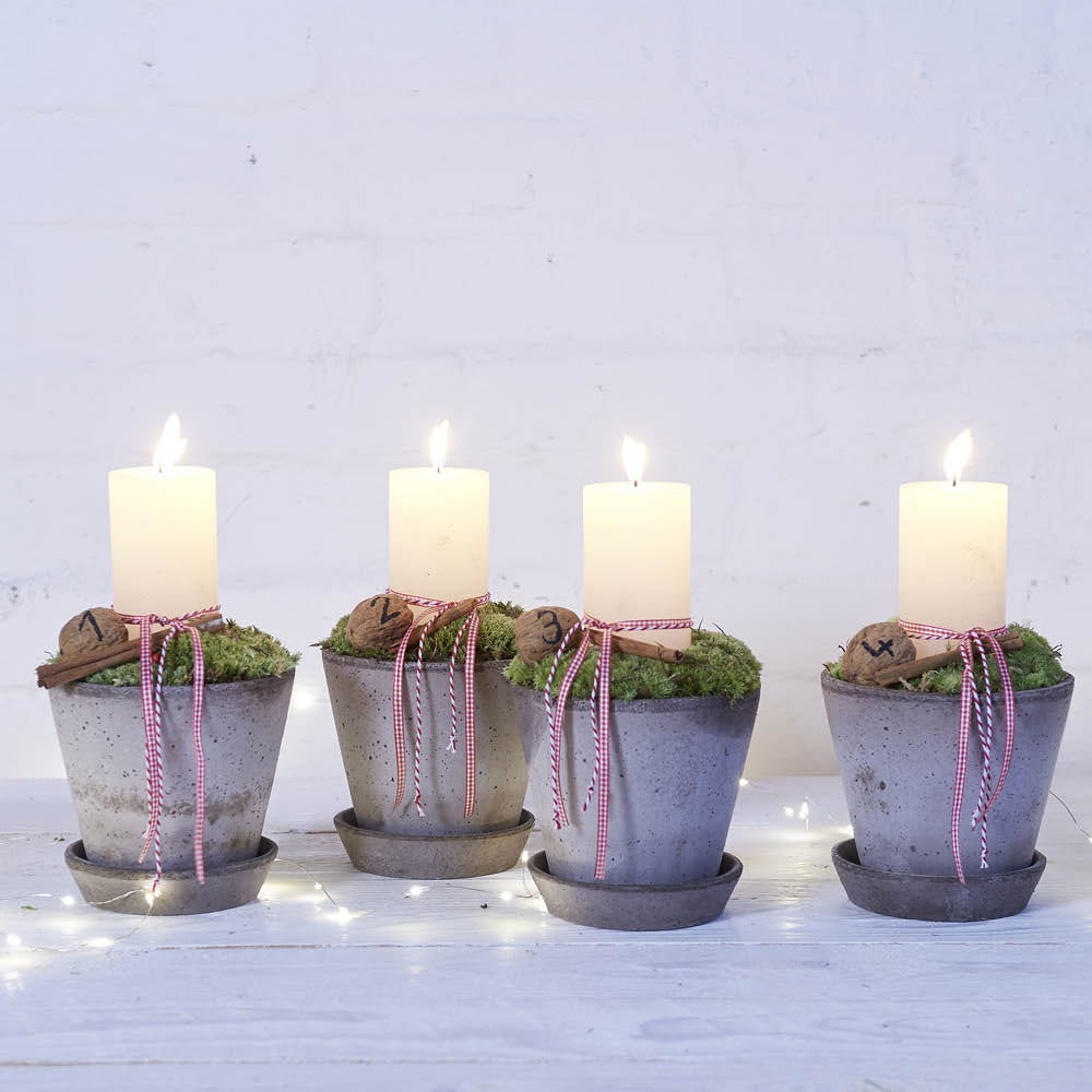 Grauer Tontopf „Julie“ von Bergs Potter – frostfest & atmungsaktiv