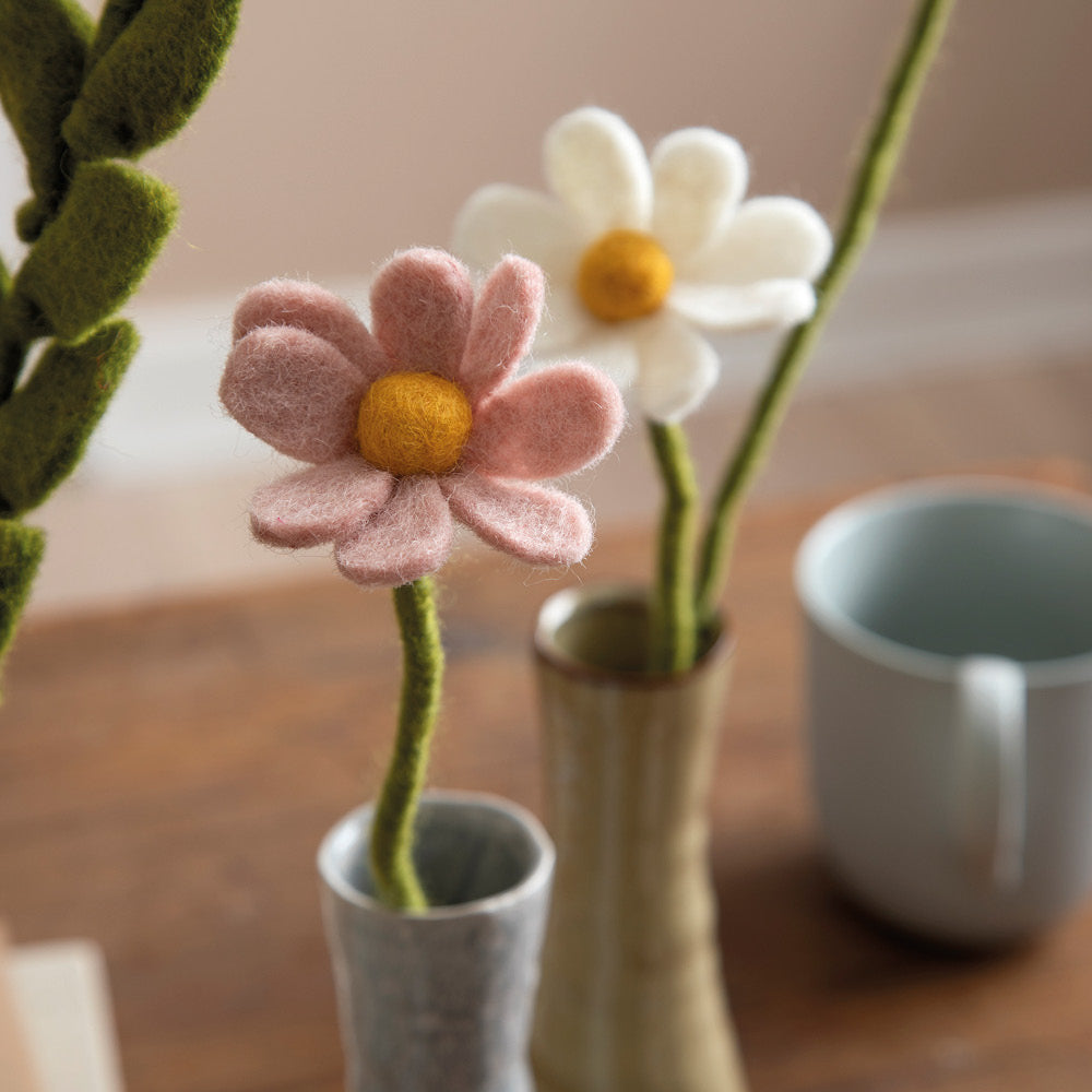 filzblume-anemonen-mood-en-gry-sif-fairtrade-gartenzauber