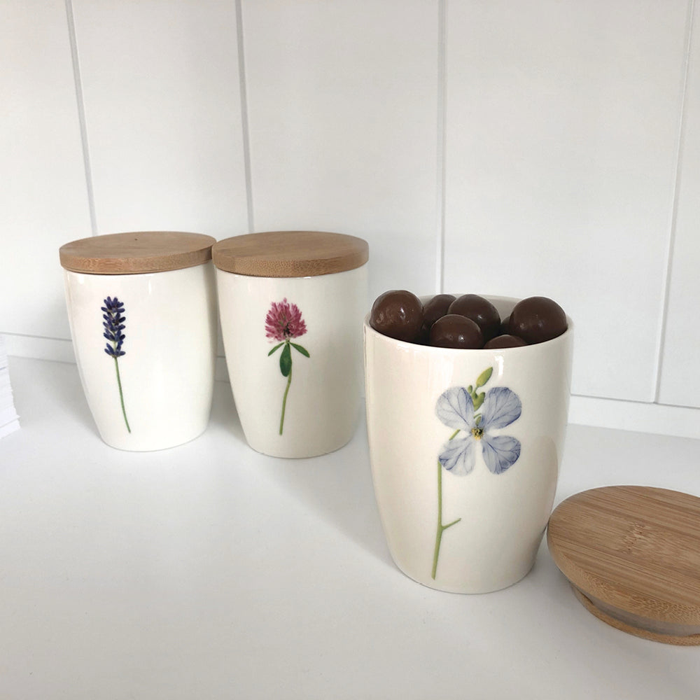 oelrettich-klein-blumen-porzellan-simply-flowers-gartenzauber-bambus-design-daenisch